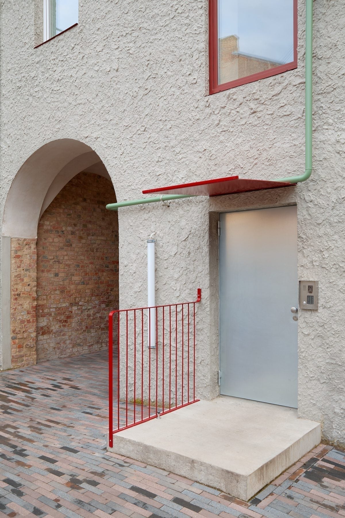 Augustine's Garden: Care as a Spatial Practice in Grīziņkalns