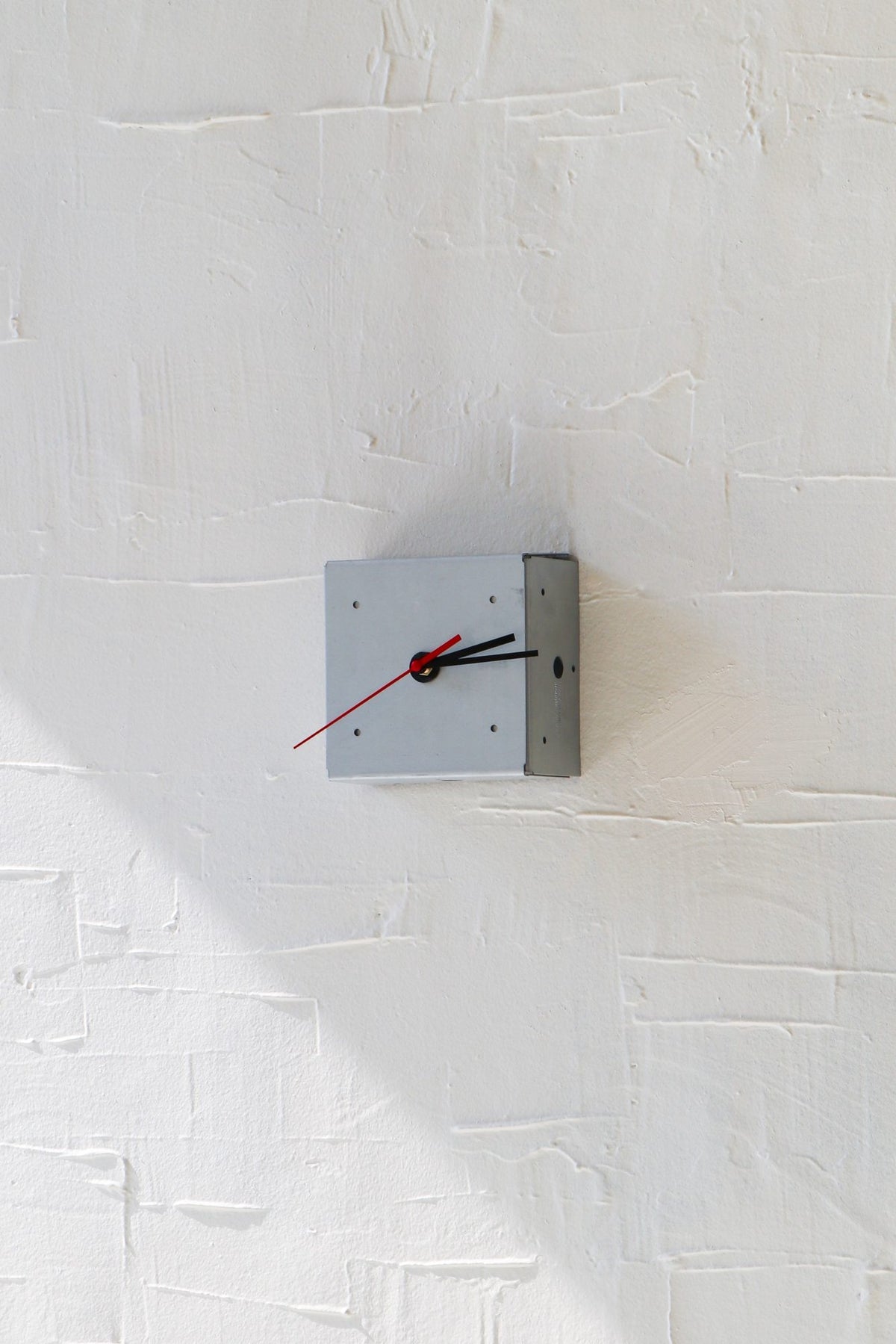 Post base wall clock