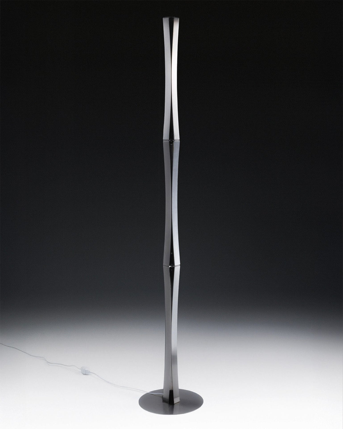 Mo_&_A Bamboo Floor Lamp