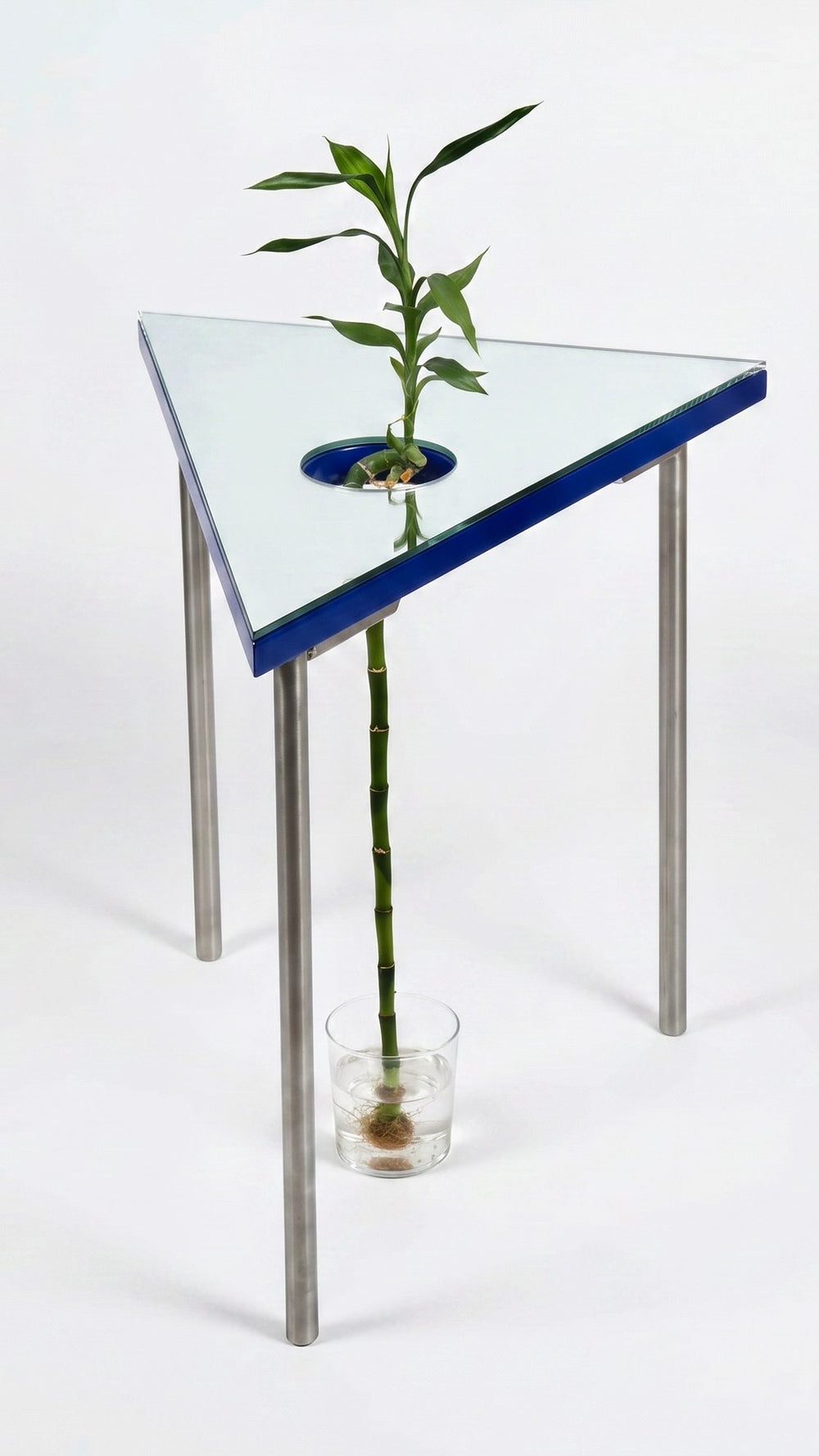 003 - side table